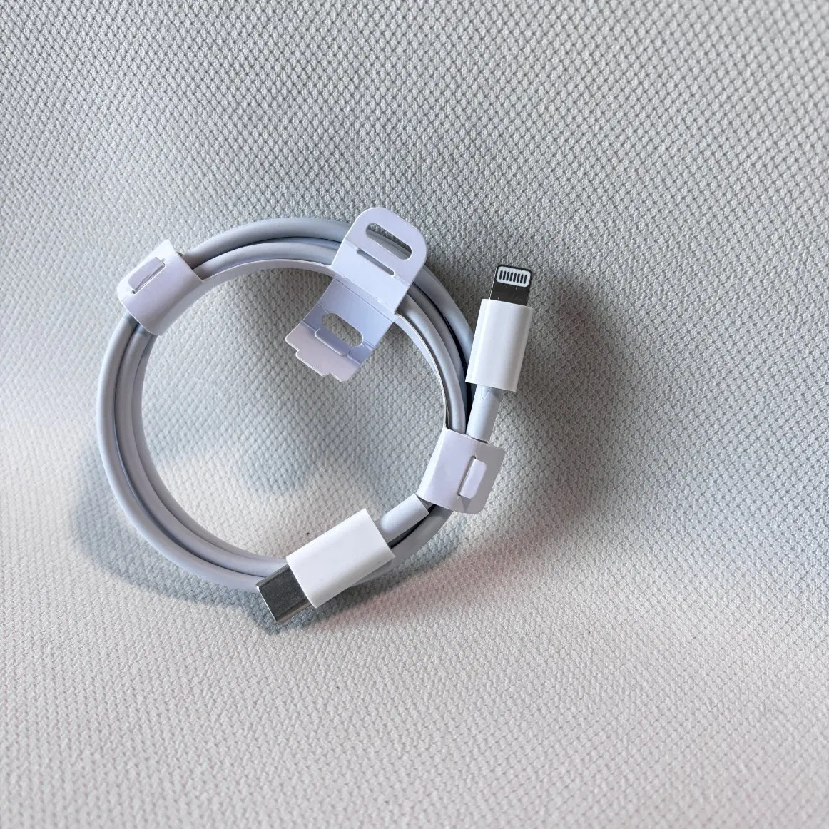 Кабель USB-C — Lightning 60W, 1м, быстрая зарядка