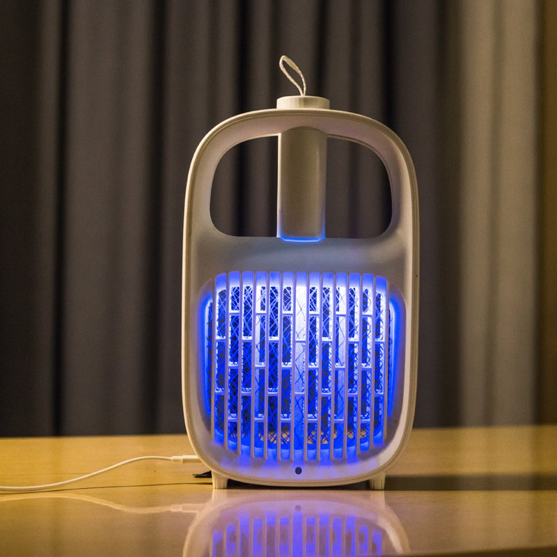 Electric Fly Swatter Bug Zappers Mosquito Racket Powerful 2000 Volt Kill Insect