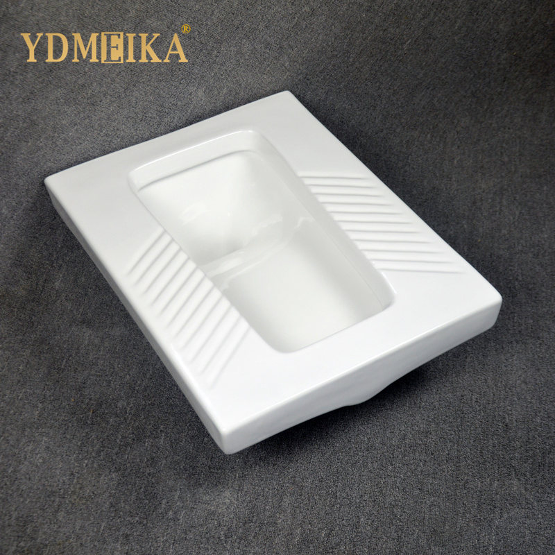Medium to Large Scale Hot Sales Modern White Wc Ceramic Squat Pan Quality Guaranteed Ceramic Toilet Quatting Pan with S-Trap