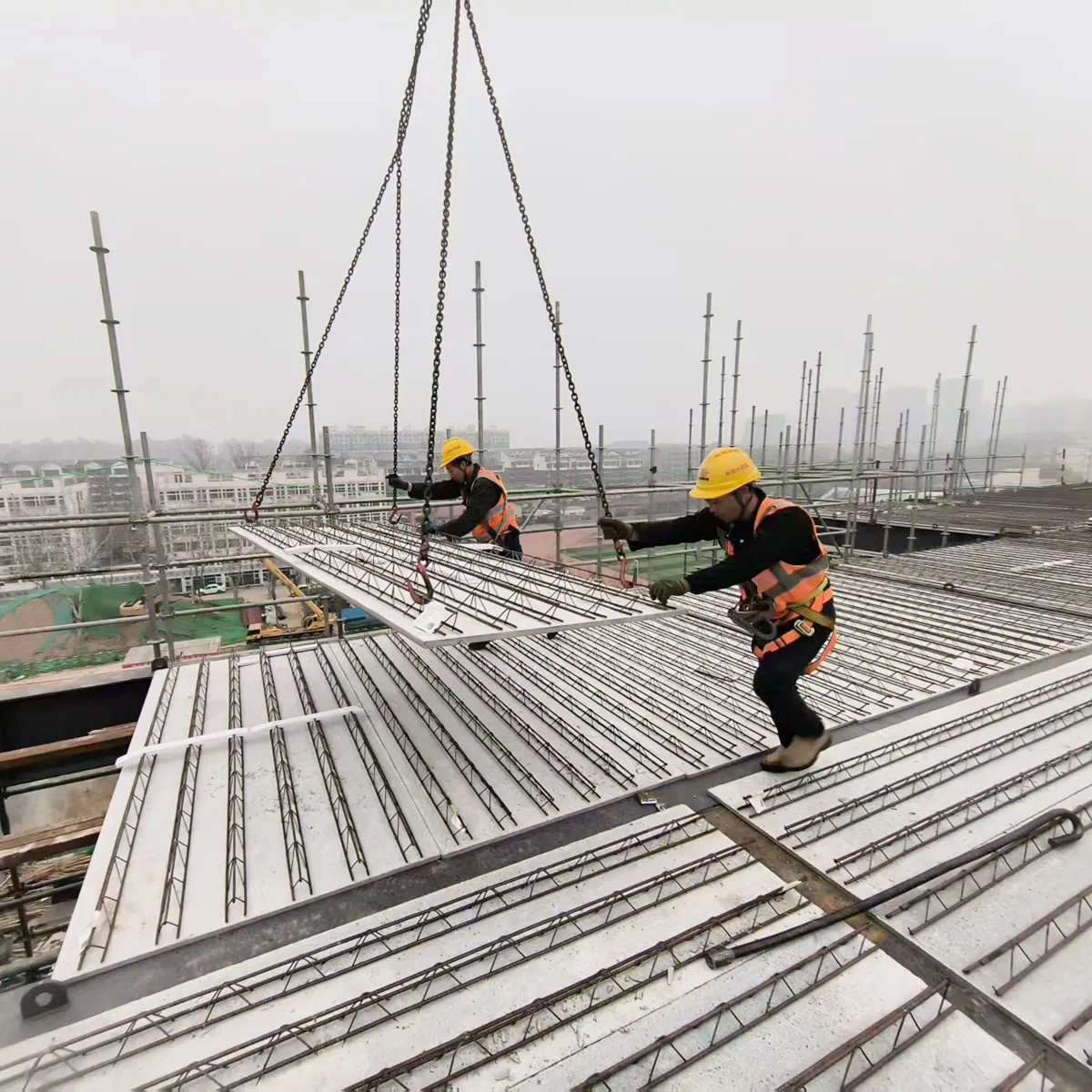 Anti-Corrosion Permanent Fine Aggregate Concrete Formwork Reinforced Truss Deck