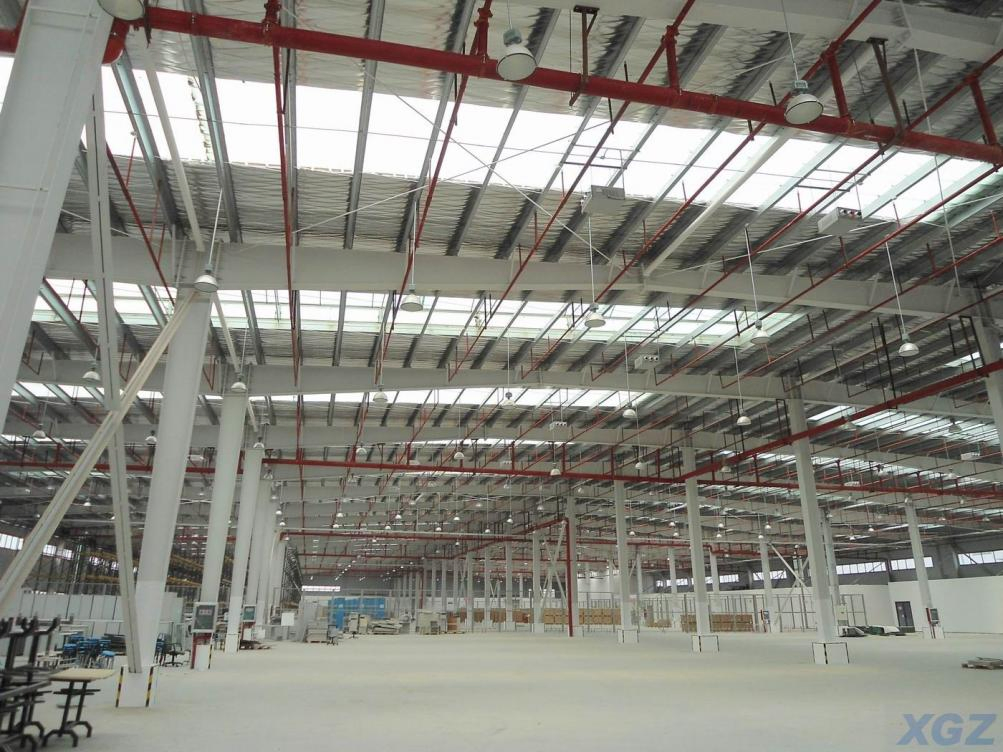 ISO9001 Certificate Construction Designed Peb Engineered Steel Structure Warehouse