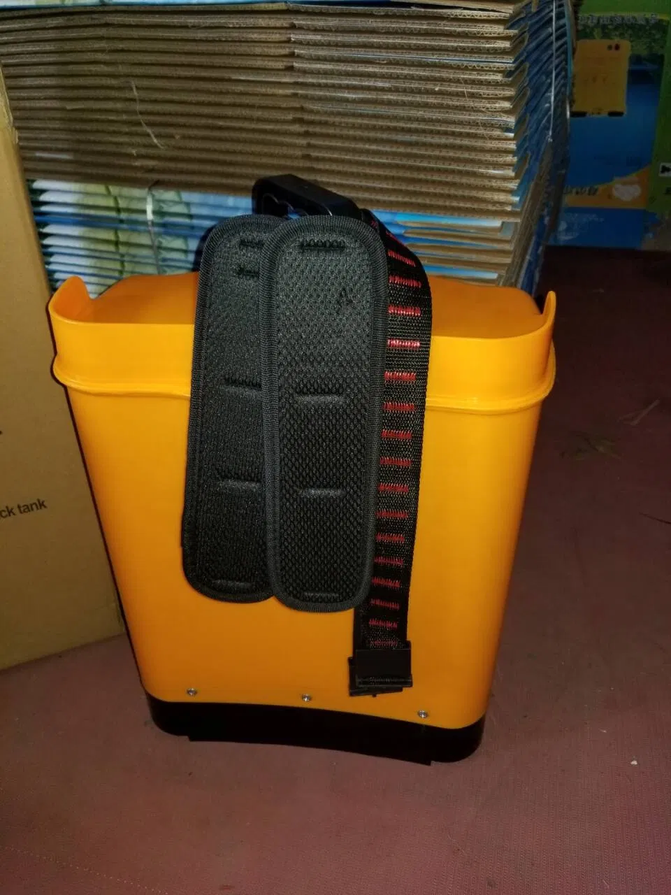 Internal Anti-Shift Baffle Premium Collapsible Firefighting Backpack Sprayer