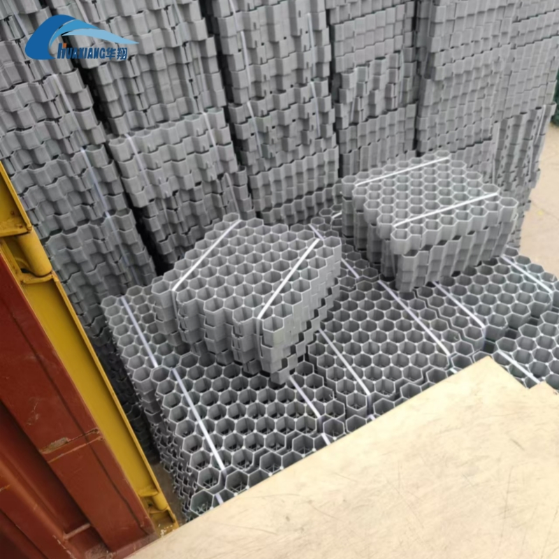Factory-Direct Sale Plastic Permeability Cell with High Earthwork Product Honeycomb Ground Reinforcement Grass Grid