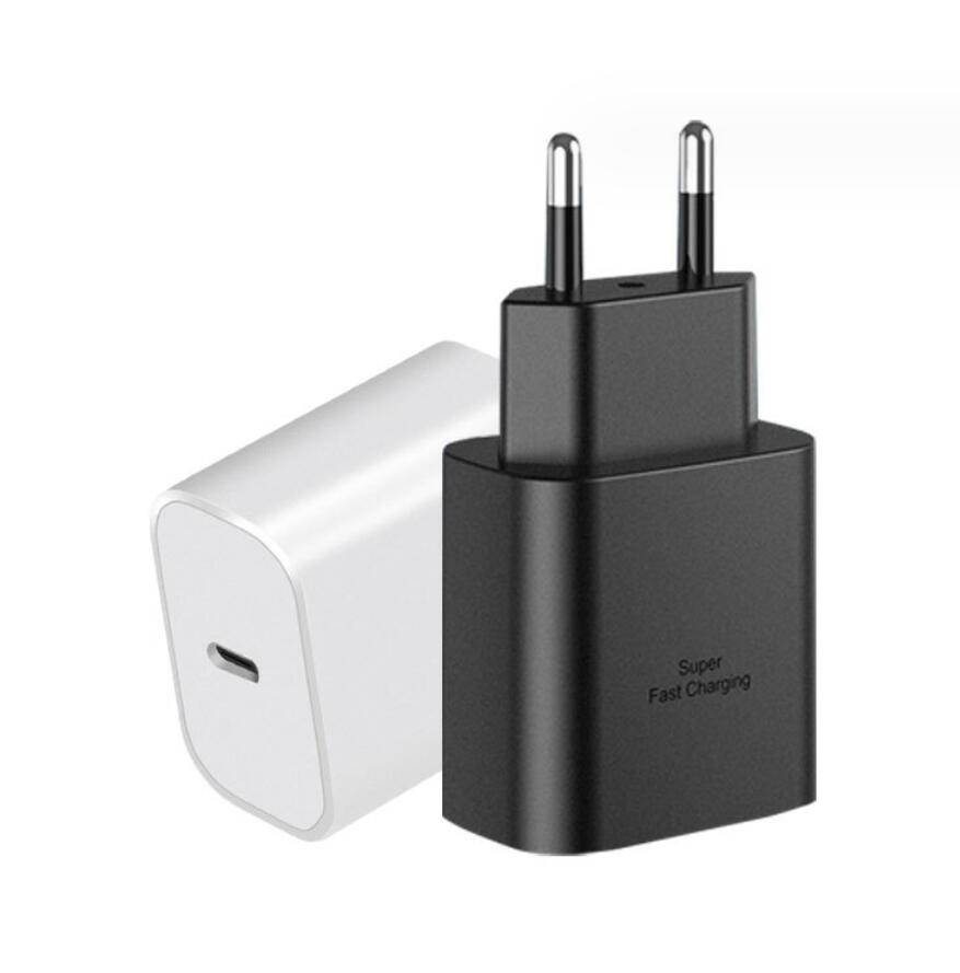 Быстрое зарядное устройство GaN 65W USB-C PD