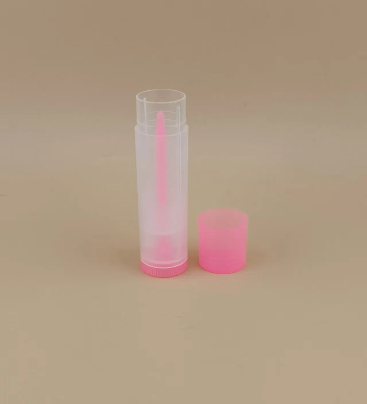 Small Smooth Clear Lip Balm Packaging with Pink Lid for Lipsticks