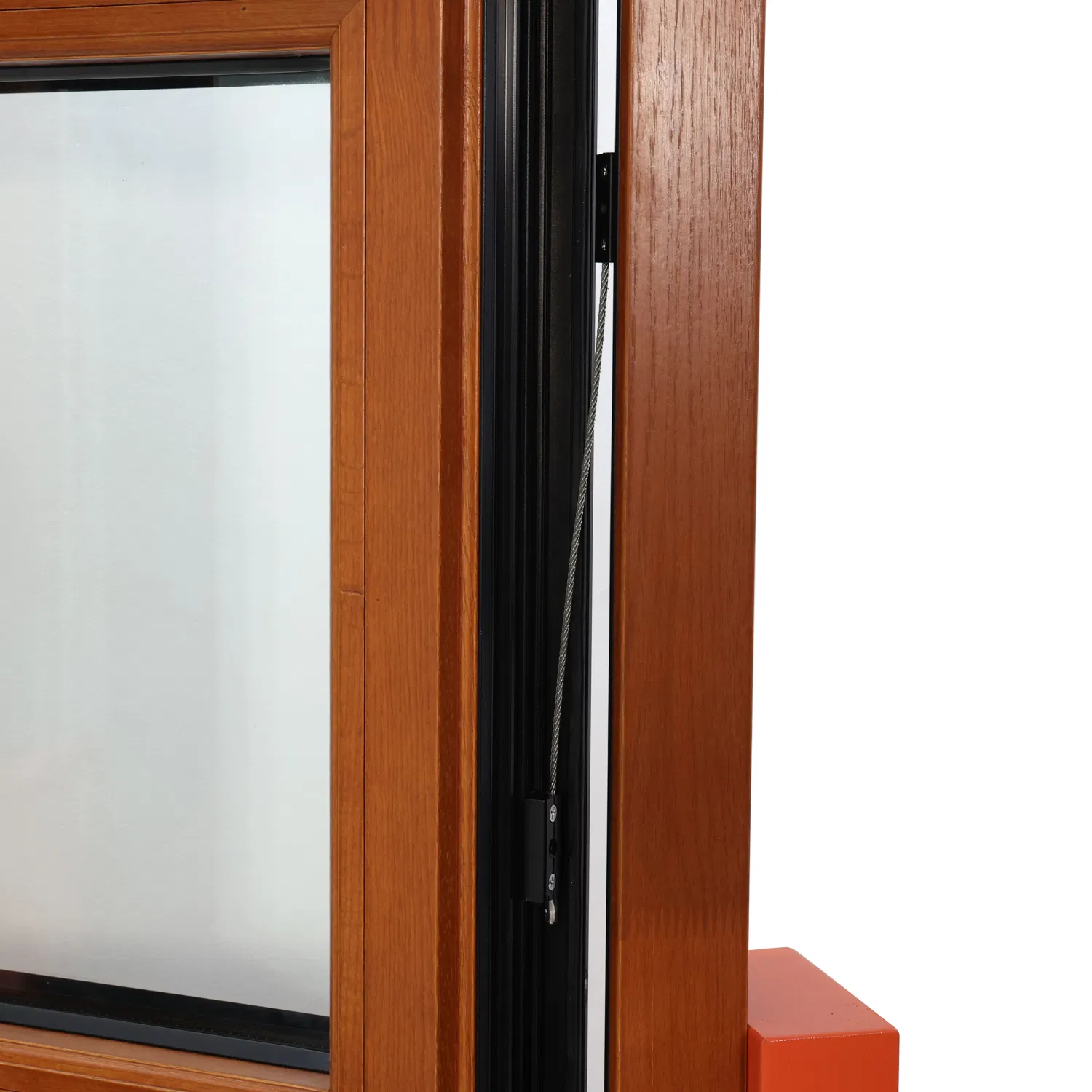 Newline Aluminum-Clad Wood Inward Opening Tilt-and-Turn Window with Contemporary European and German Styling