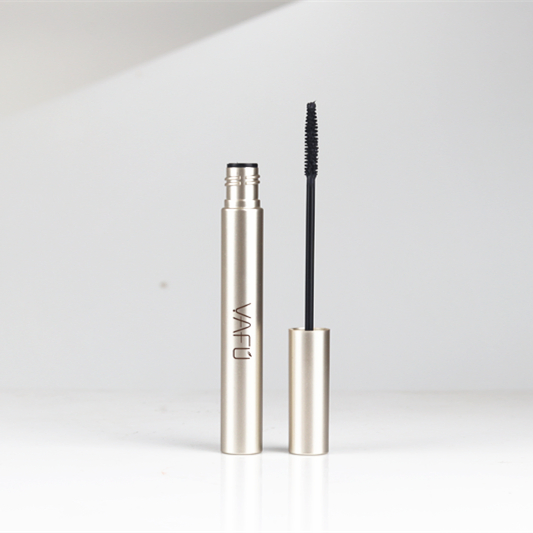 Premium Customizable Mascara for Effortless and Natural Application