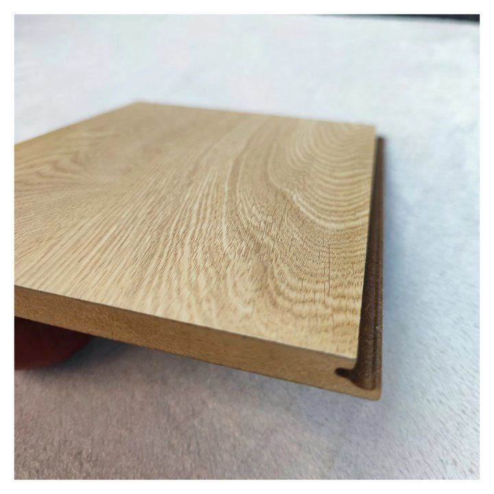 Водостойкий ламинат SPC: прочный и долговечный