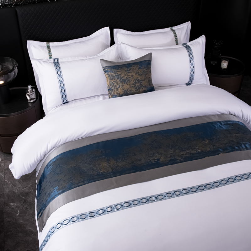 Home Textile Luxury Cotton Weaving Hotel White Wool White Luxury Bedding Duvet