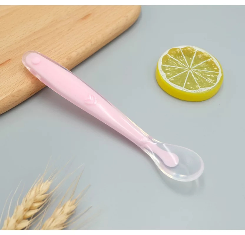 Silicone Baby Feeding Spoon Soft Infant Spoon BPA Free Baby Food Spoon OEM Manufacturer