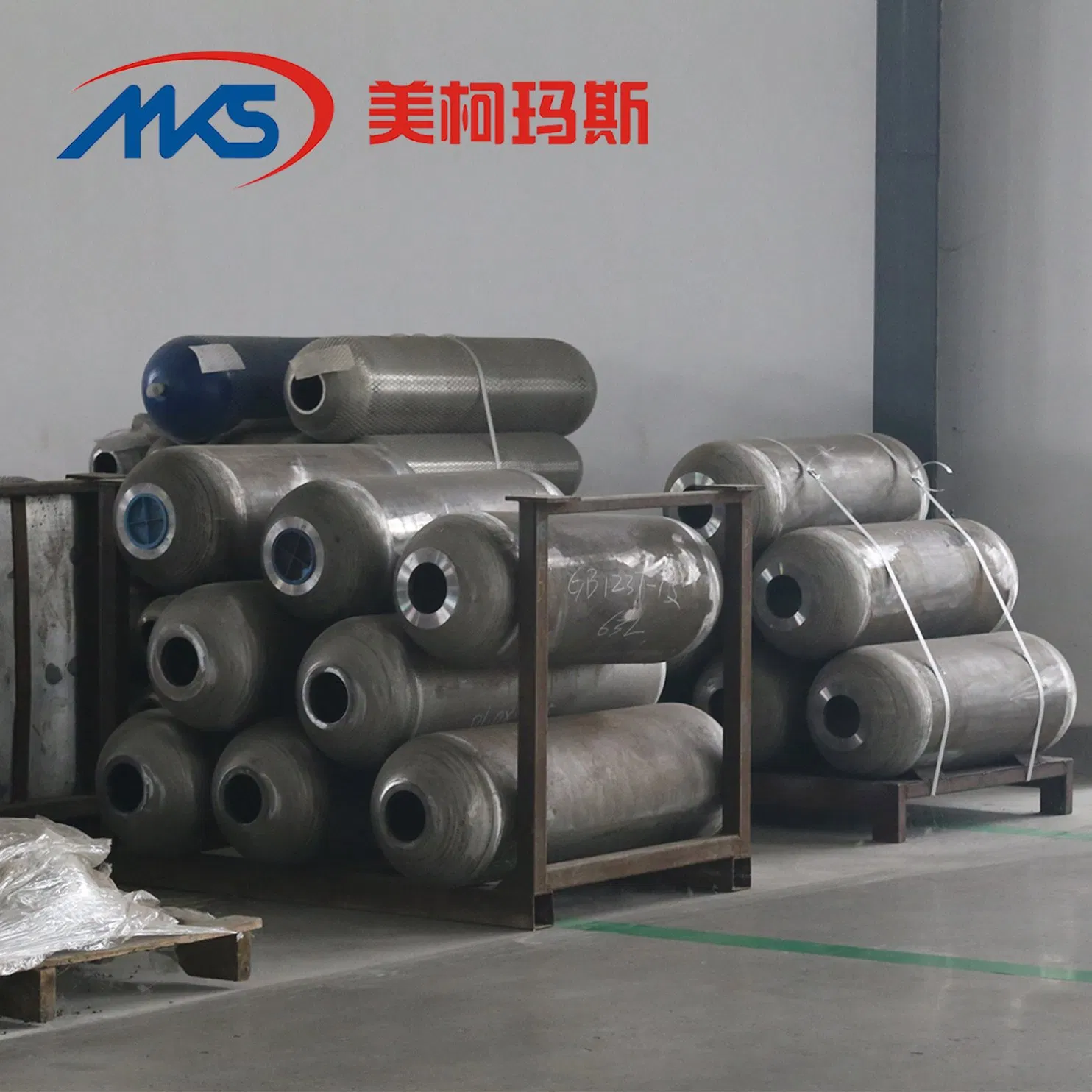 Гидравлический аккумулятор MKS DA 1.0L-1.4L, 140-350 бар