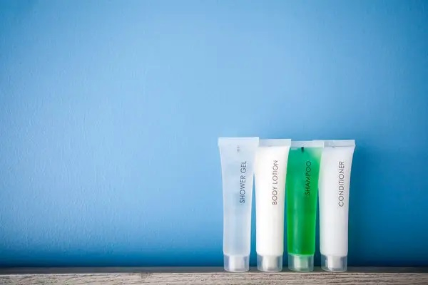 OEM Disposable Travel Hotel Amenities Silk Print Safety Seal Shampoo Conditioner Wash Lotion