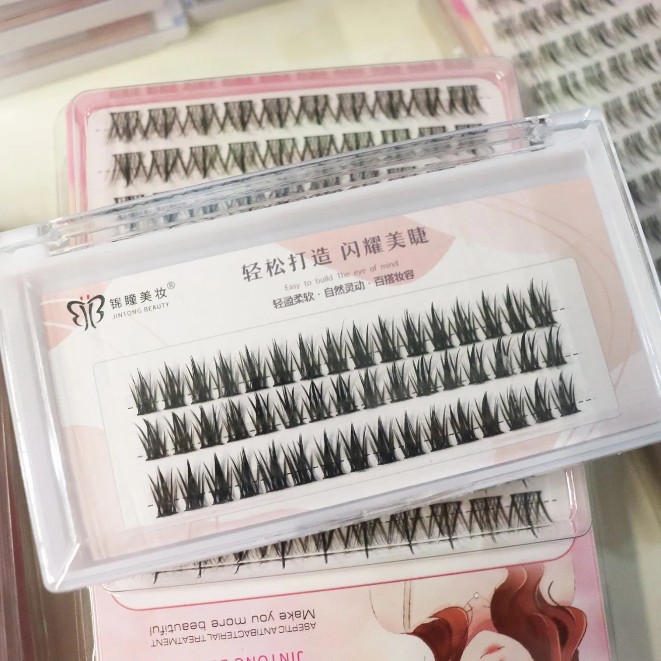 Pre Cut Eyelashes Easy to Apply Lash Extensions Private Label Long Lasting DIY Eyelash Cluster