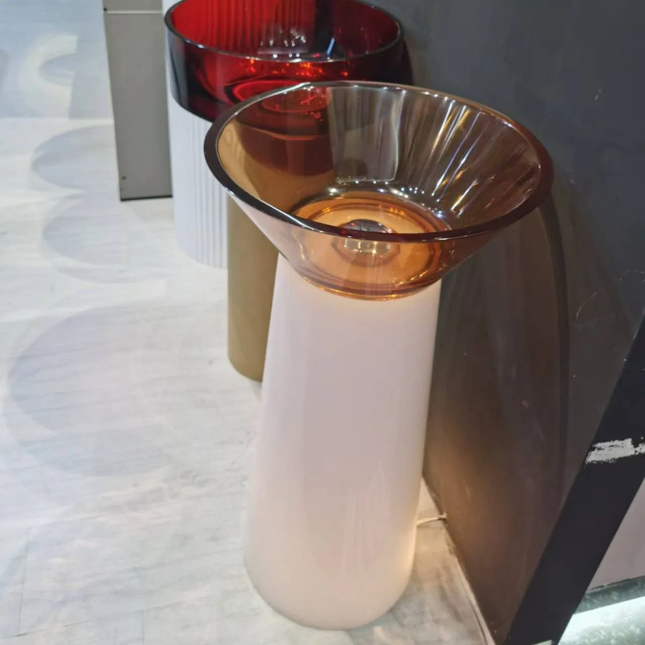 Modern Transparent Resin Pedestal Sink Clear Resin Basin with White Resin Column