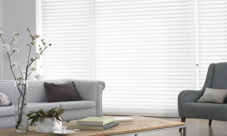 Sisheng Factory Outlet Shangrila Blinds with Electric Operation for Living Room