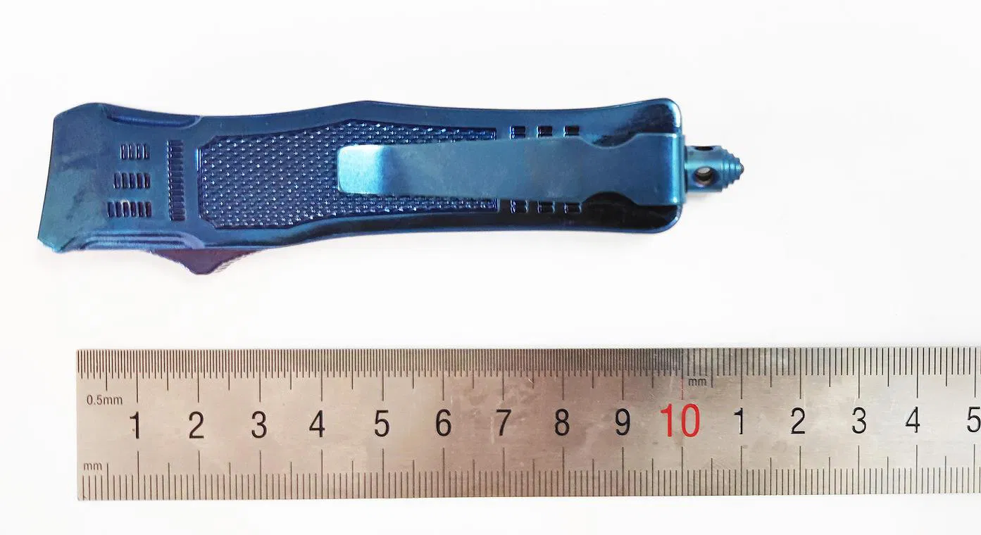 Double Blade Folding Titanium Outdoor Auto-Otf Automatic Knife Camping Tactical Survival Knife