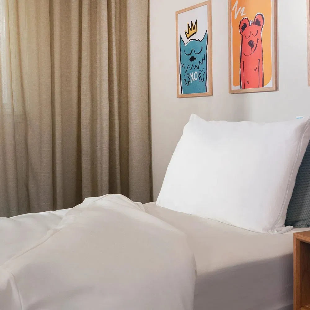 Soft Noiseless Waterproof Bed Cover Comfortable Durable Machine Washable Home Cover