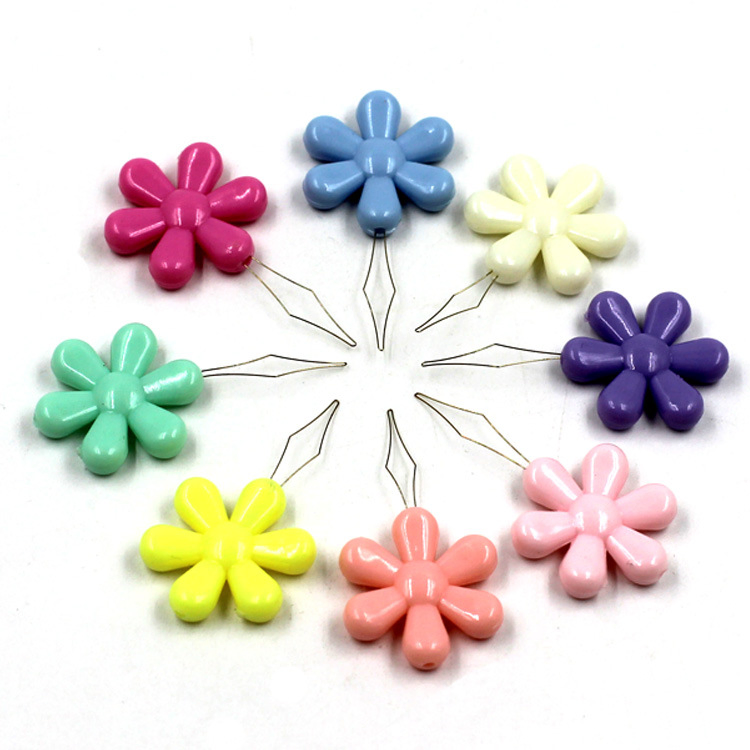 Candy Colored Petal Needle Threader