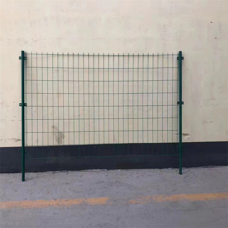Durable Round Tube Welded Wire Mesh Panels for Security Gates