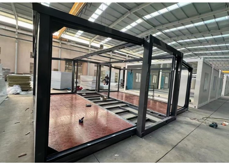 Customized Luxury Movable Modular Prefabricated Tiny Office Expandable Container House