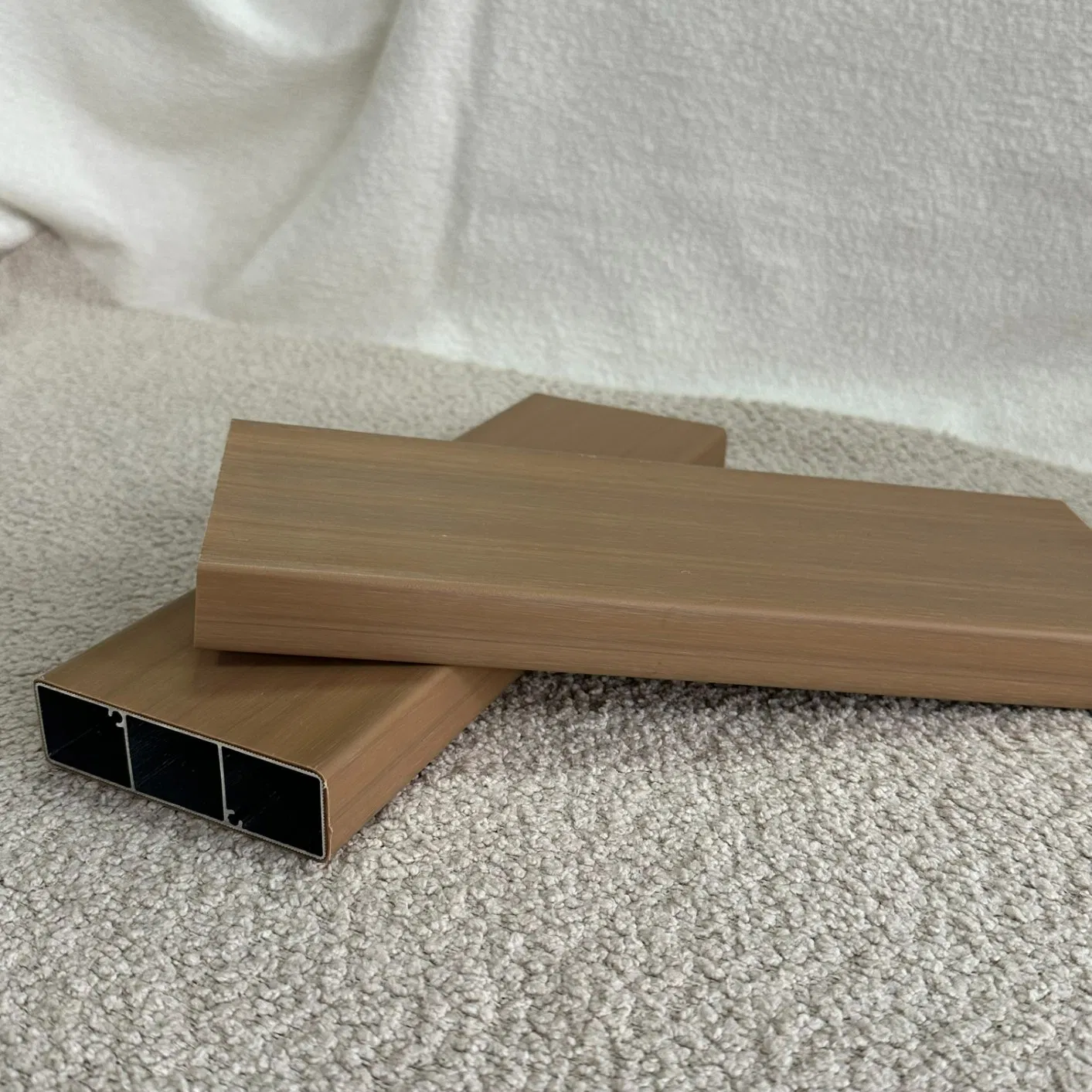 Versatile Application WPC Louver 100mm by 30mm Size Multi-Purpose Environmental Management