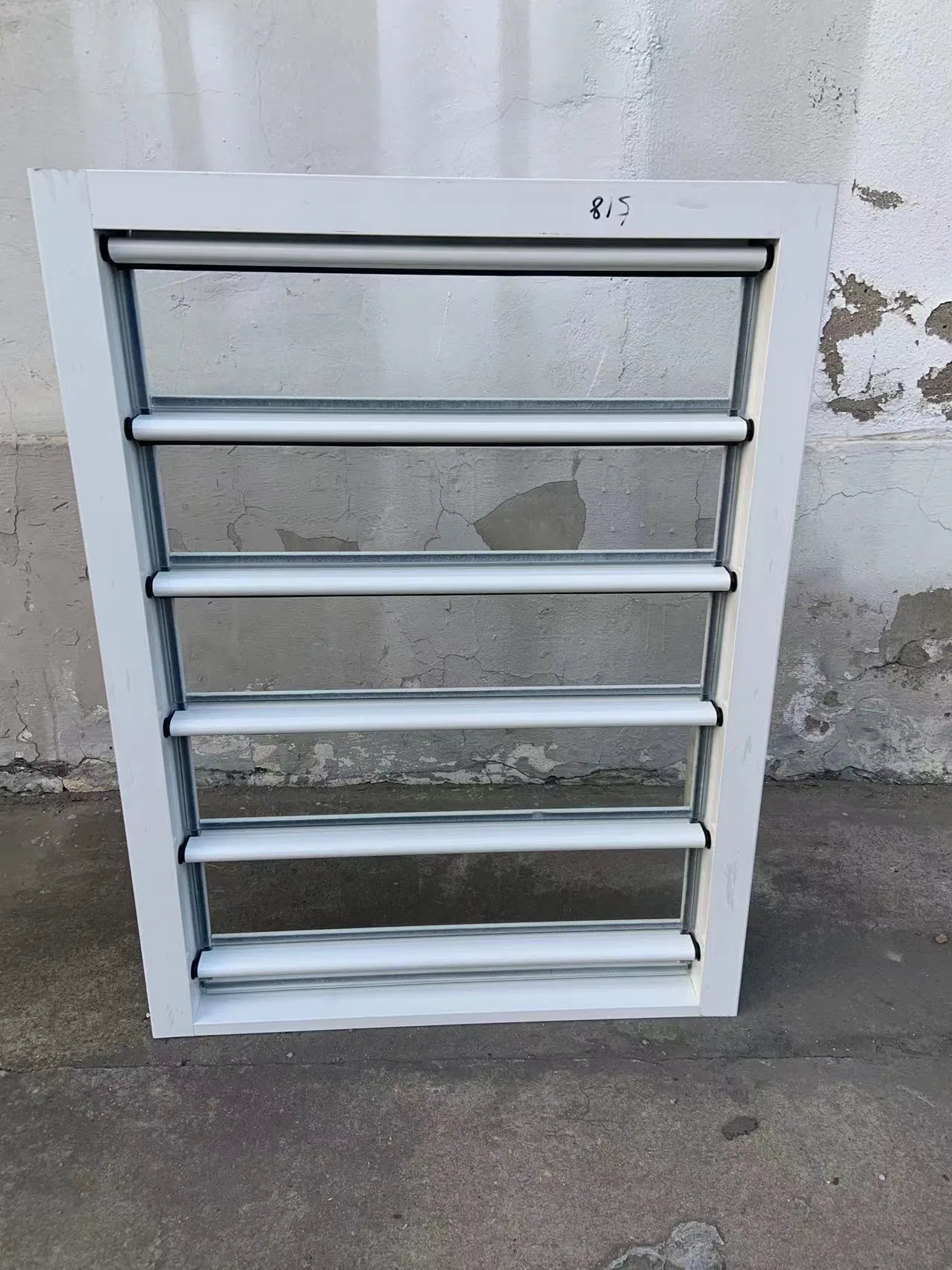 Customized Aluminium Sliding Glass Jalousies for Balcony