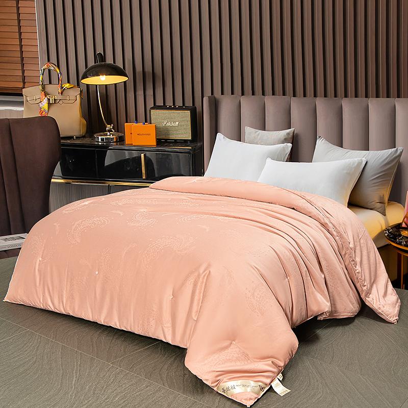 Jacquard Mulberry Handmade Silkworm Silk Duvet 100% Cotton Cover China Quilts for Hot Sleepers