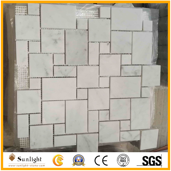 Мозаика из травертина бежевого цвета для ванной