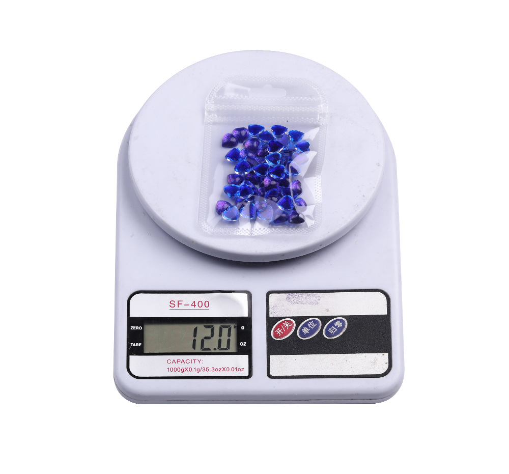 2024 New Material of Love Shaped Nail Decoration