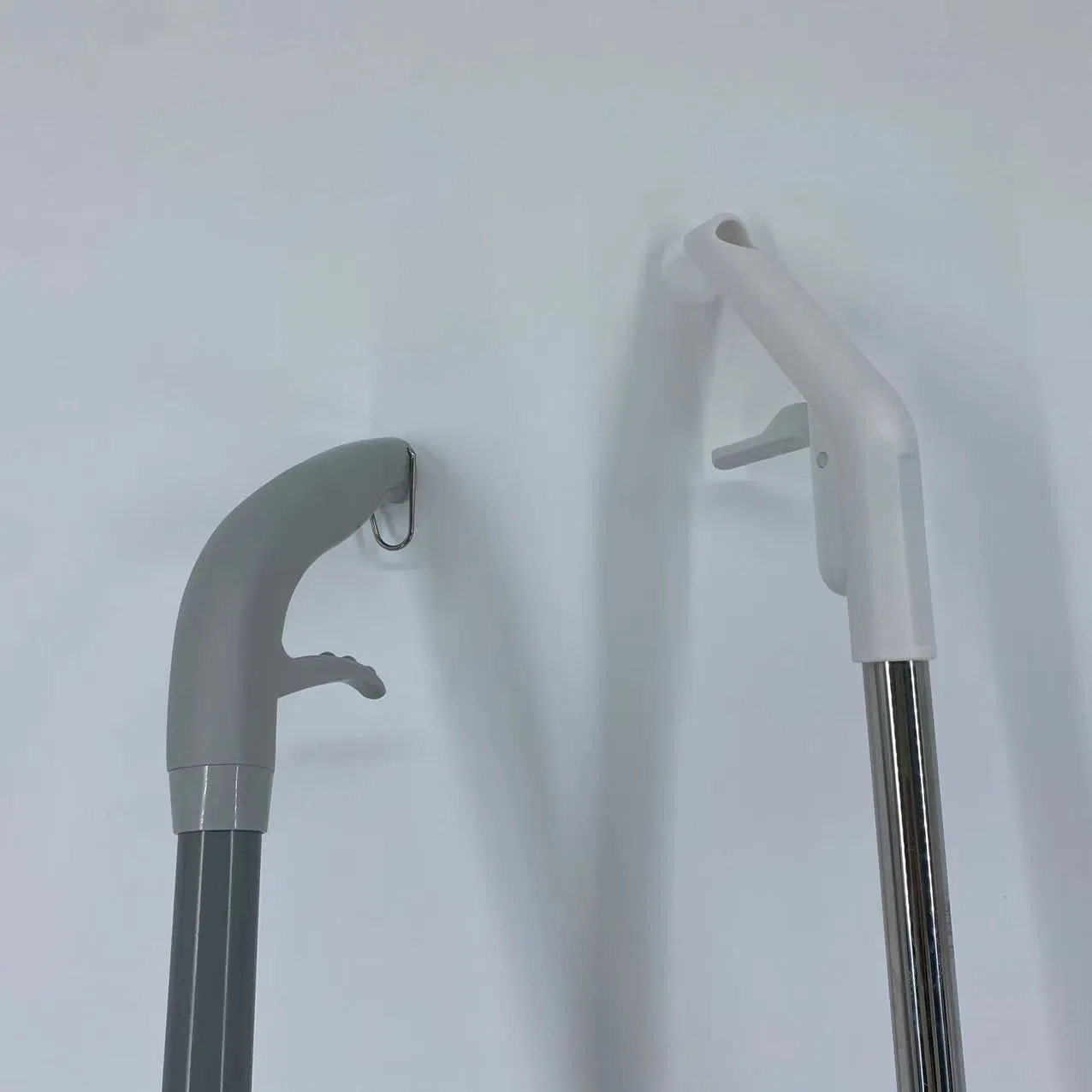 Wet Dust Mops for Hardwood Floor Cleaning - Microfiber Spray Floor Mops with Spray Reusable Washable Pads Hardwood Floor Mops Bottles Commercial