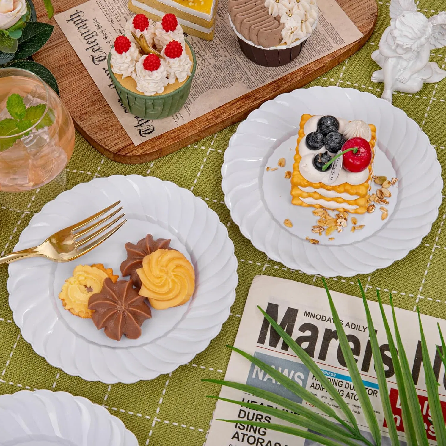 Premium White Plastic Dessert Plates - 6 Inch Disposable Dinnerware