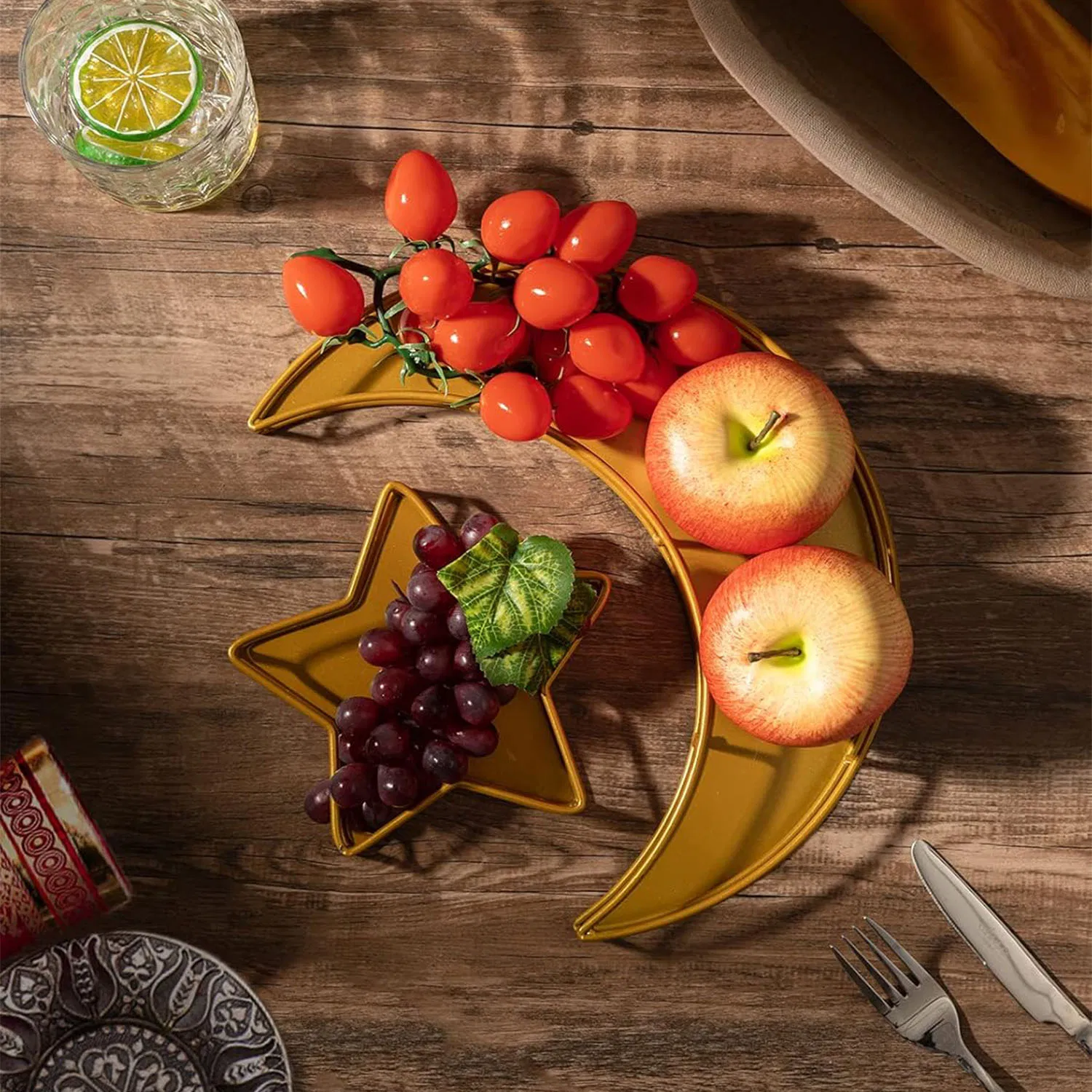 Islam Muslim Ramadan Metal Serving Dishes Moon Star Shaped Trays for Eid Mubarak