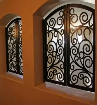 Durable Metal Window for Enhanced Security and Aesthetic Appeal
