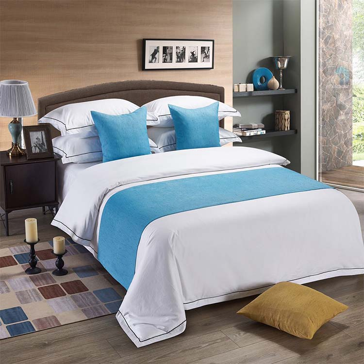 Autumn Style High Quality Cushion Cover and Bed Runner for Hotel