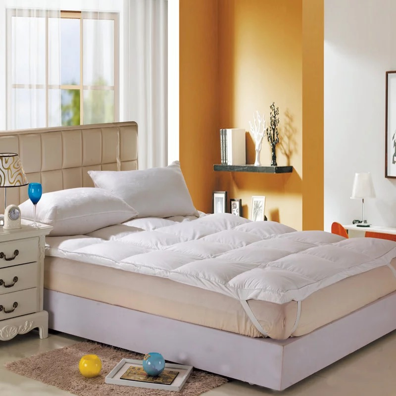 Quilted Waterproof Mattress Pad Cover Protector/ Hollow Fiber Mttress Protector