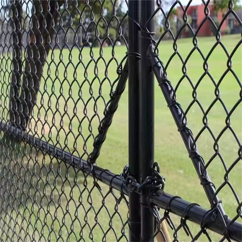 ISO 9001 Certified Easy Install Galvanized Steel Chain Link Fence Roll Commercial Boundary and Event Site Chain Link Fence