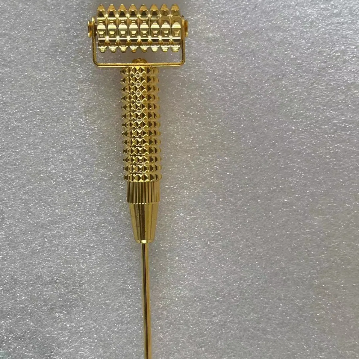 Factory Price Multi-Functional Ear Point Massage Acupuncture Probe with Roller