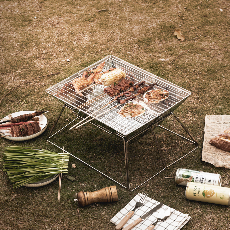 Stainless Steel Barbecue Grill, Fire Pit, Foldable and Portable Meat Grill