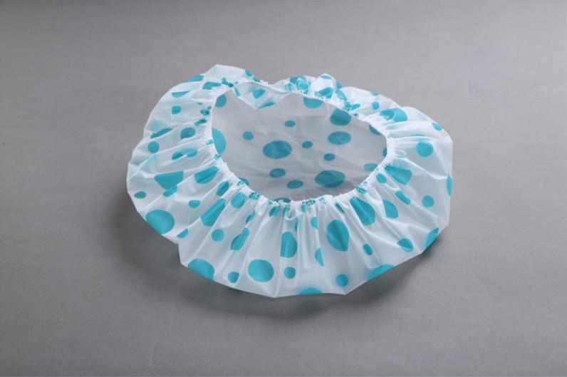 Disposable PE Shower Cap with Heart-Shaped in Blue