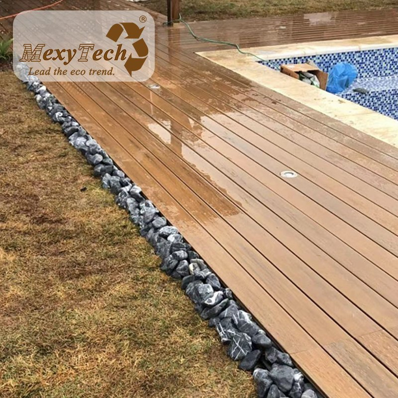 Public Project Application Outdoor WPC Decking