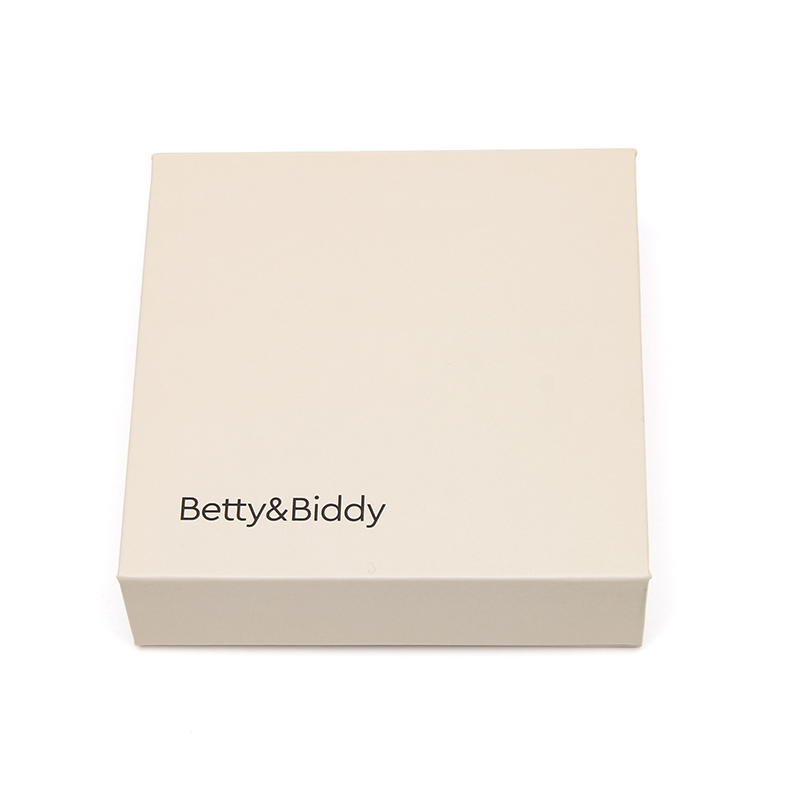 White Foldable Magnetic Closure Rigid Cardboard Boxes Jewelry Storage Box