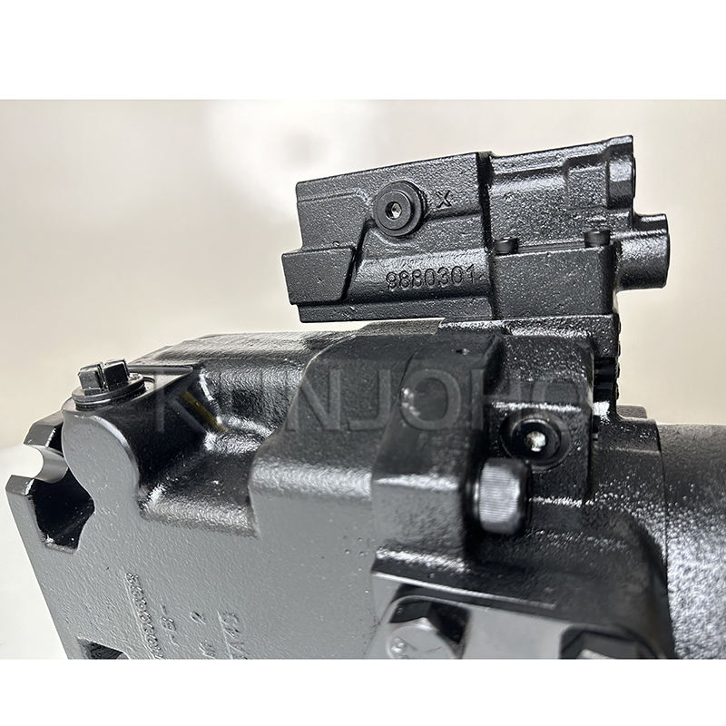 Гидравлический насос Danfoss AT457670 для John Deere