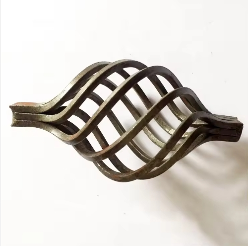Rustproof Wrought Iron Twisted Courtyard Door Fence Decor Reinforced Wall Basket