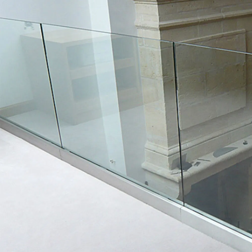 Frameless U Channel Glass Railing with Aluminum Profile