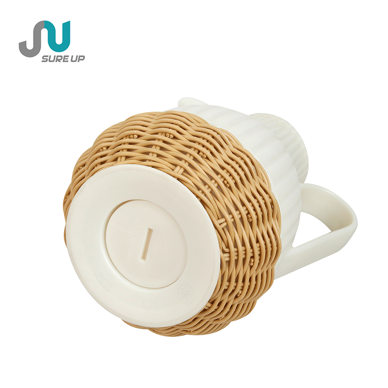 Special Design High End Food Grade PP Termos Pink Glass Linervacuum Jug and Flasks with Woven Vine Base Arabic Thermos Flask