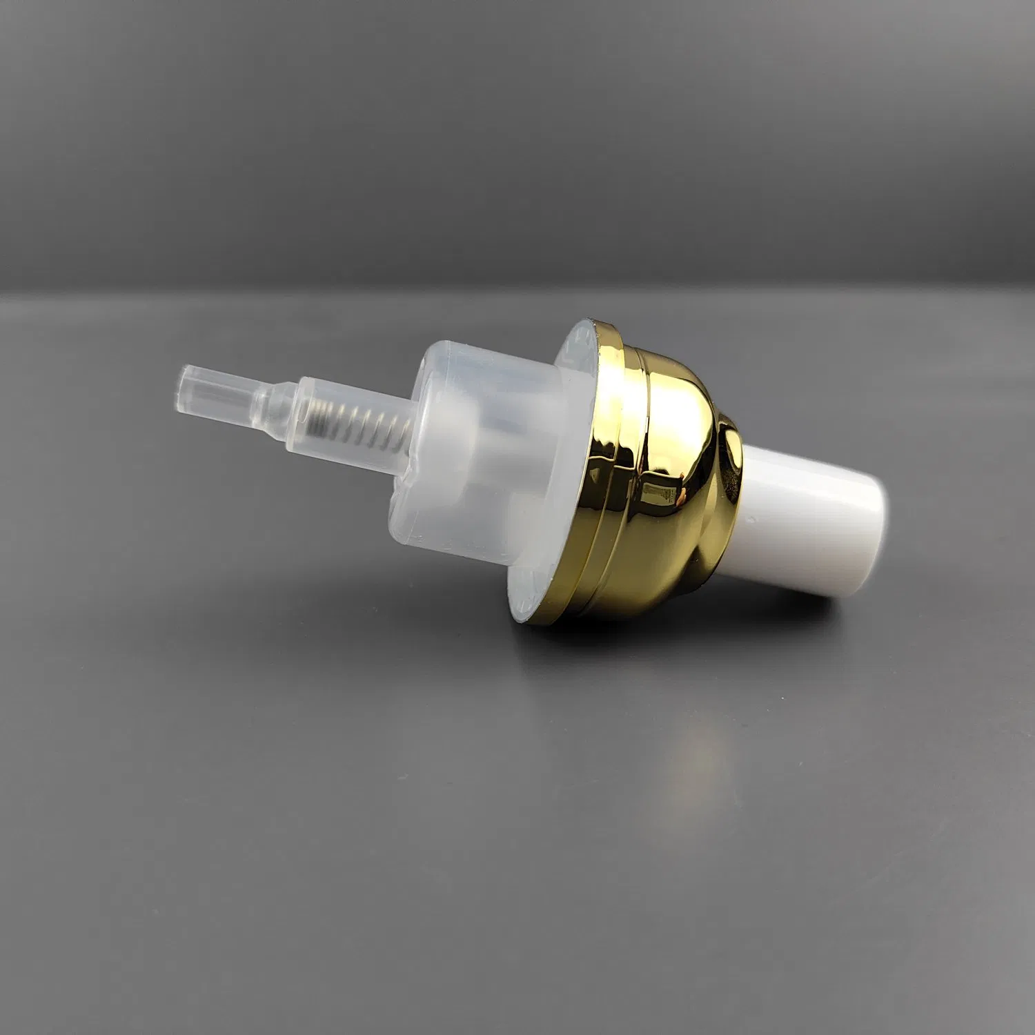 Hot Selling Factory Price White Gold Electro Plating Facial Wash Foam for Bottle