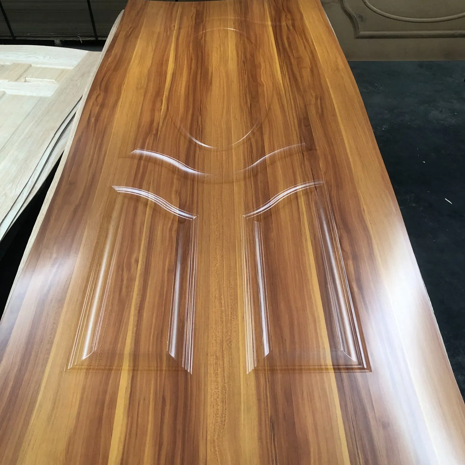 Melamine Molded HDF Natural Wood Veneer Unfinished MDF Door Skin