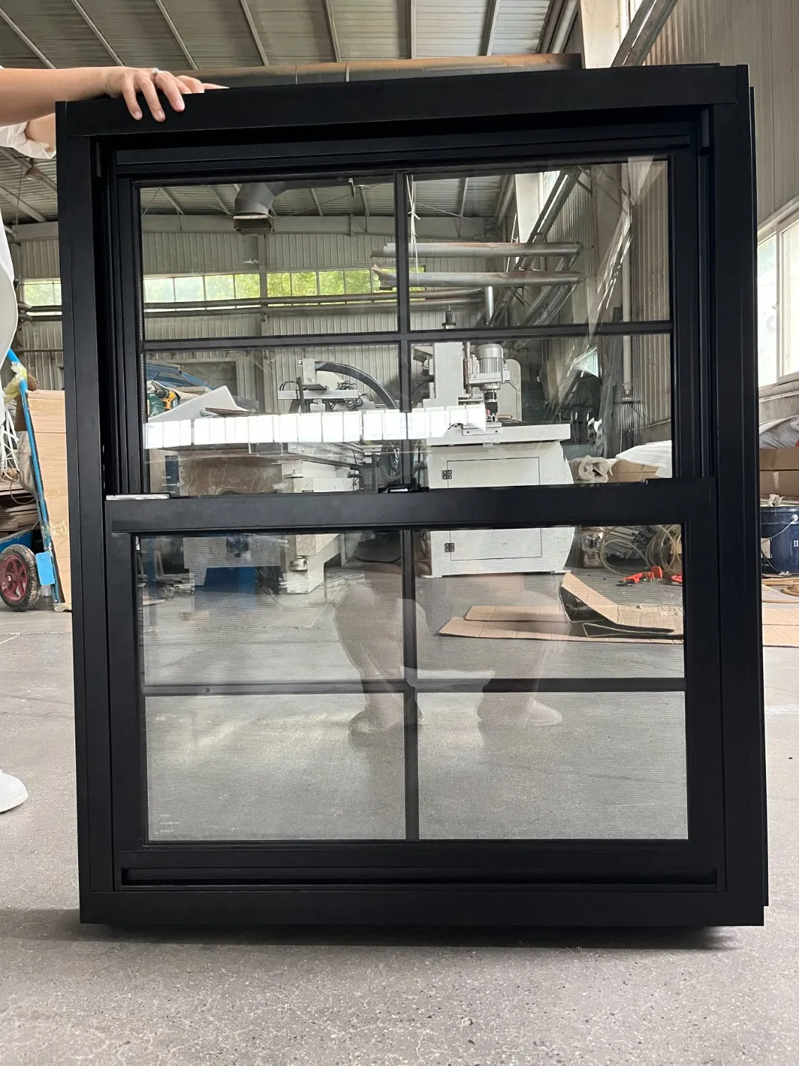 Penjoy American Popular Space Saving Grids Style Aluminum Hungwindow