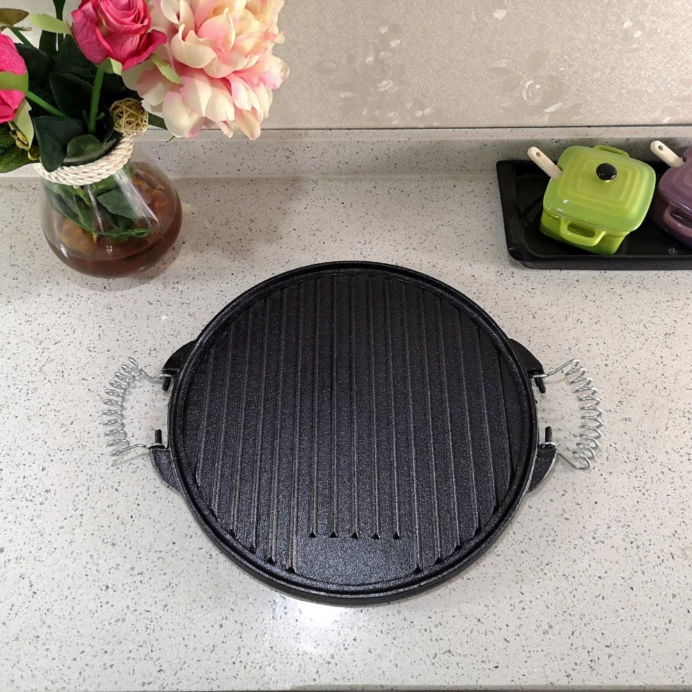Hot Sale Cast Iron Round Flat Fry Reversible Roasting BBQ Grill Griddle Pan with Removable Cool-Touch Handles