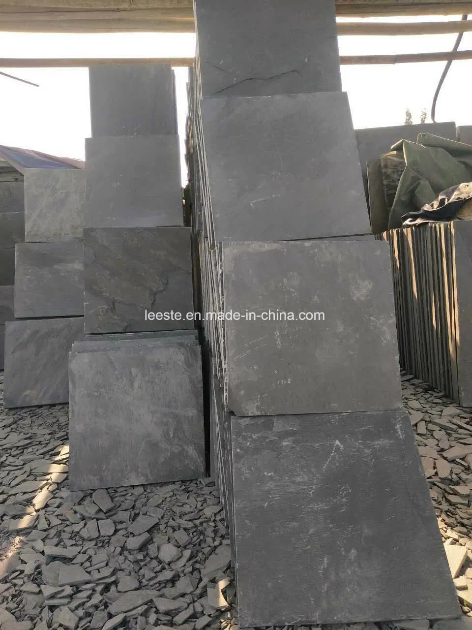 Hot Selling China Grey/Black Basalt Bluestone Basalt for Coping/Kerbstone/Wall Tiles/Swimming Pool